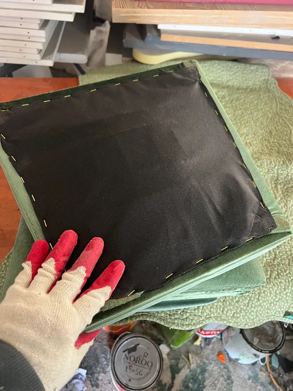 꺼진 의자 좌판 상태