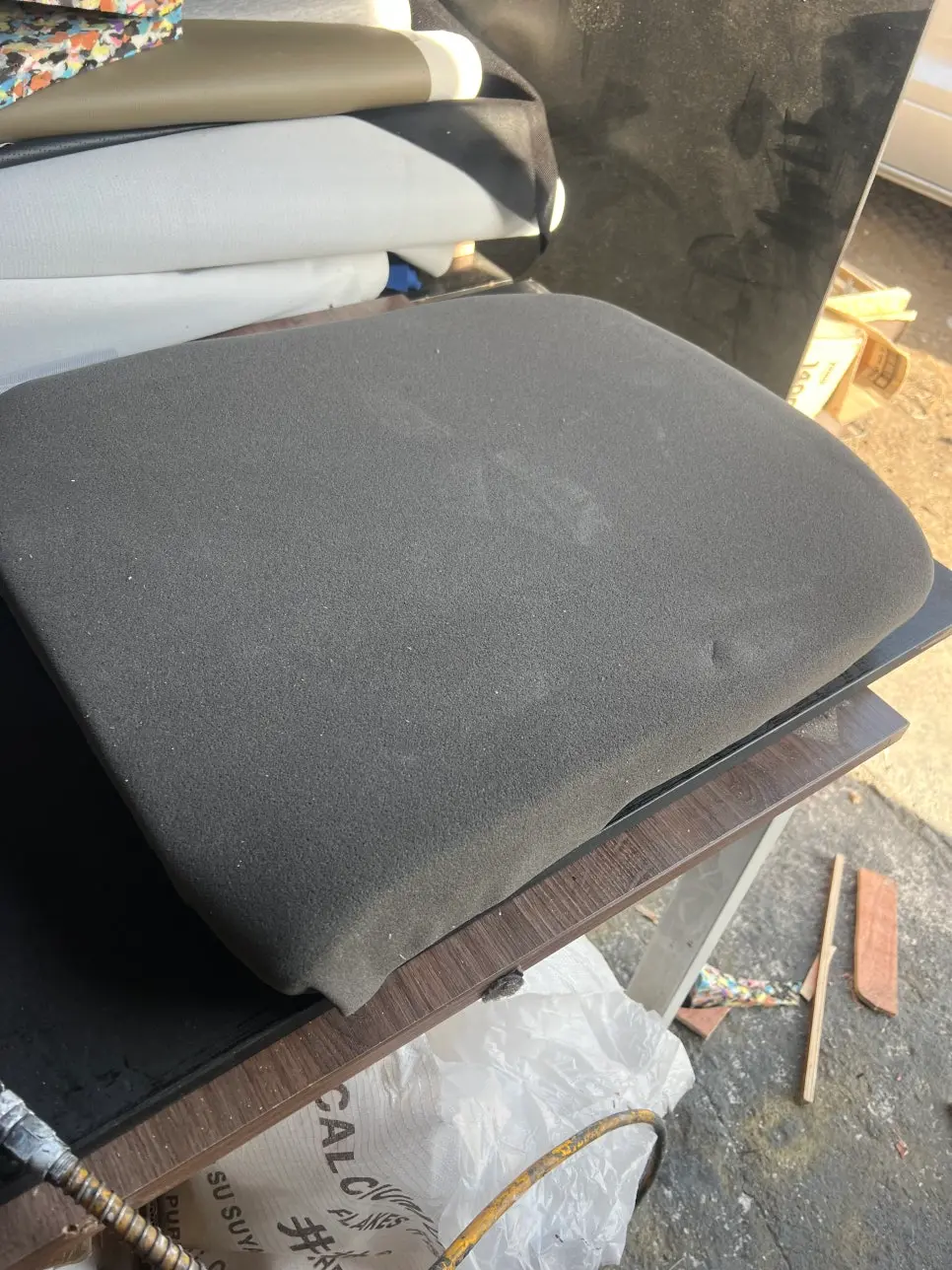 게이밍 의자 수리 완료 모습