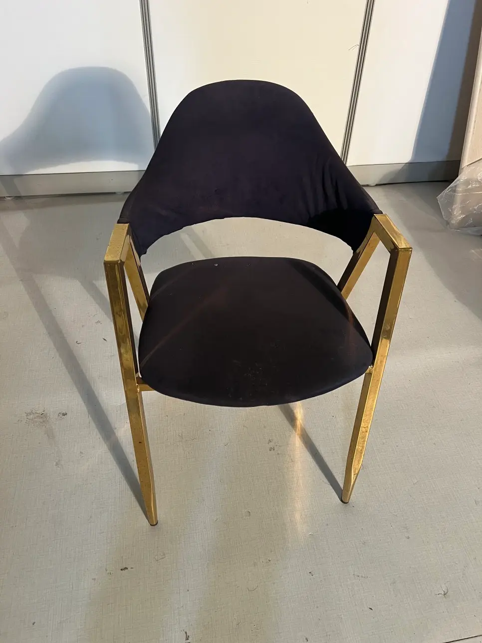 오염된 벨벳 의자 리폼 전