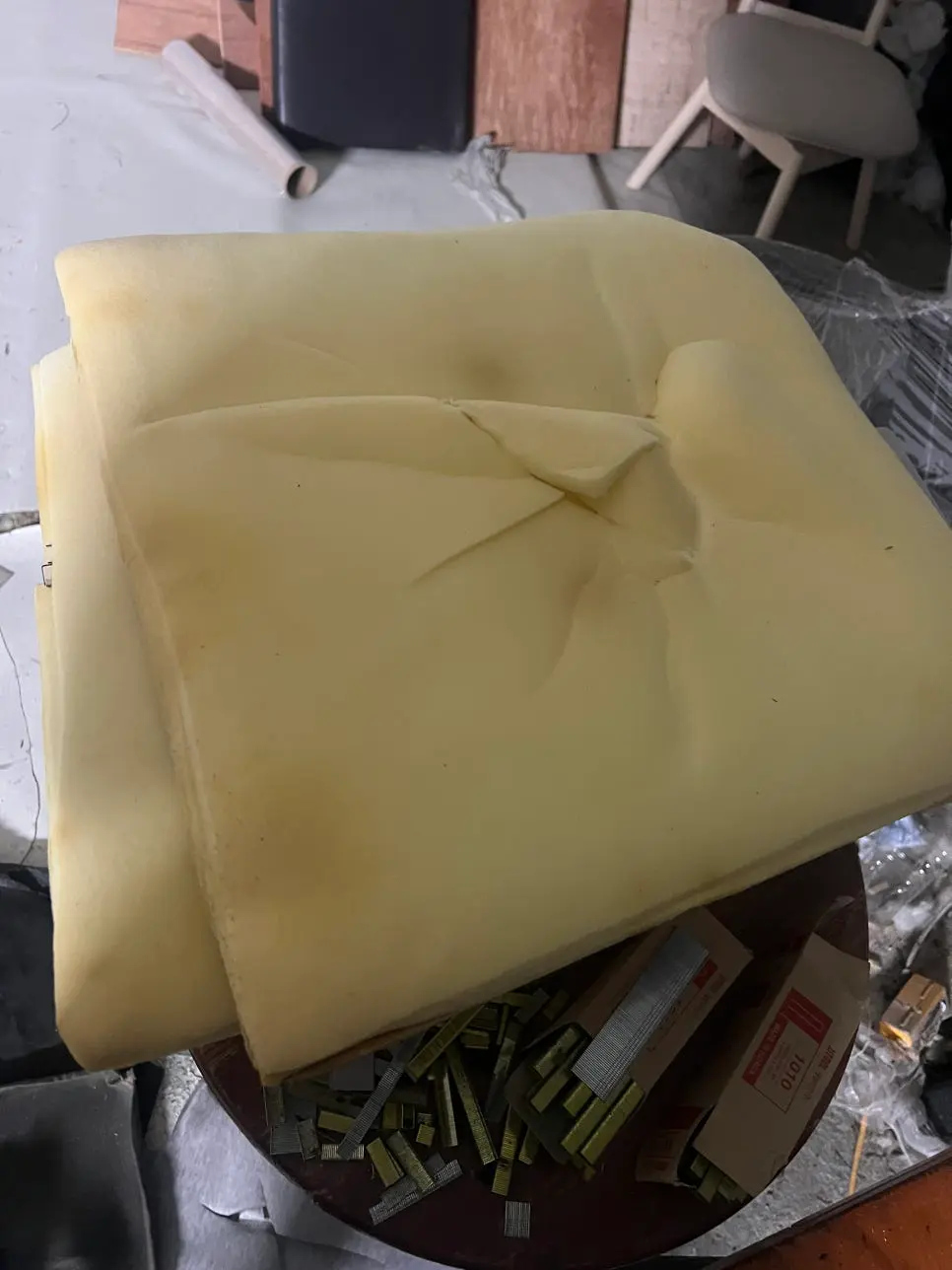 기존 원단 제거